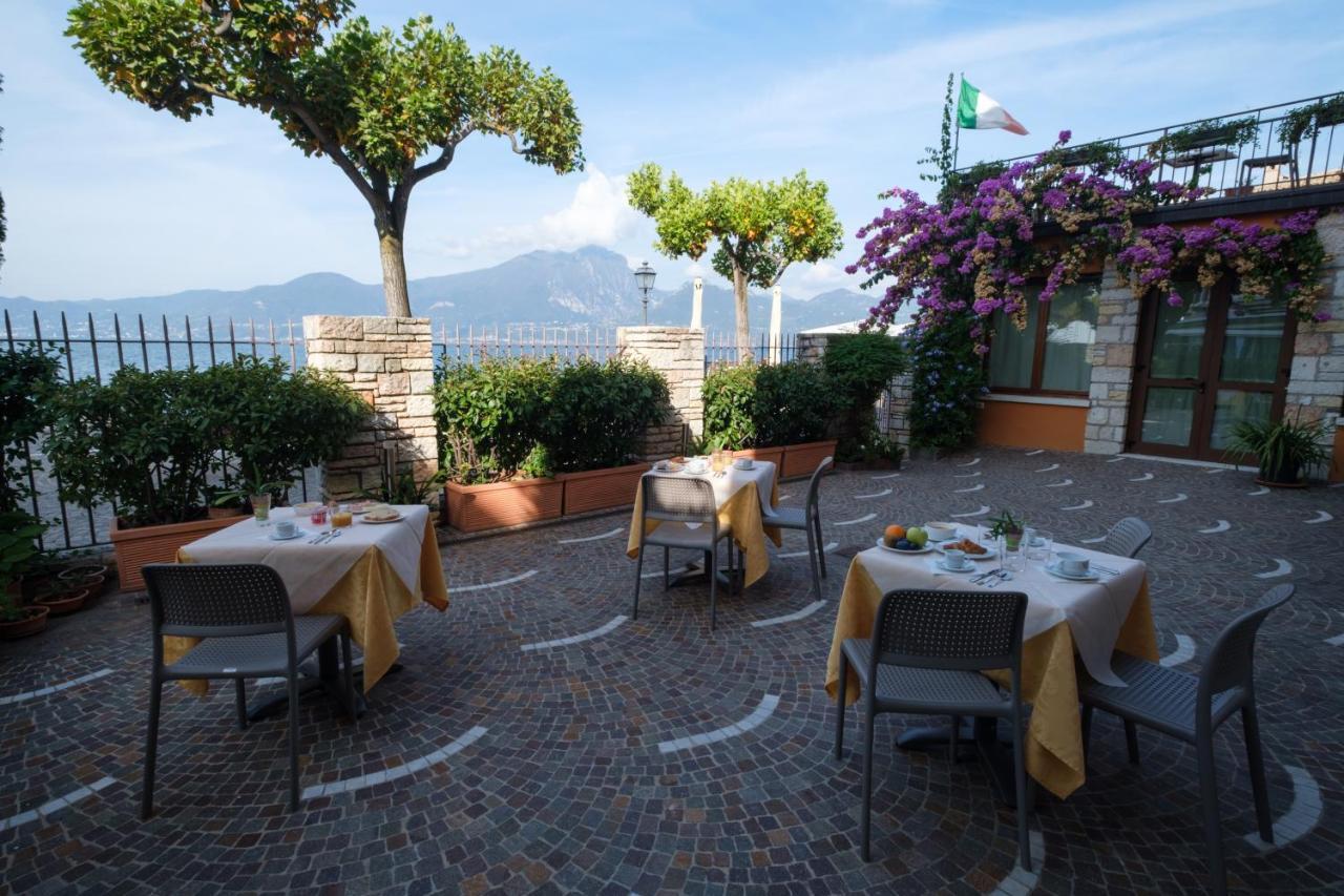 Casa Vacanza - Casa Del Padre Nascimbeni Torri Del Benaco Exterior foto
