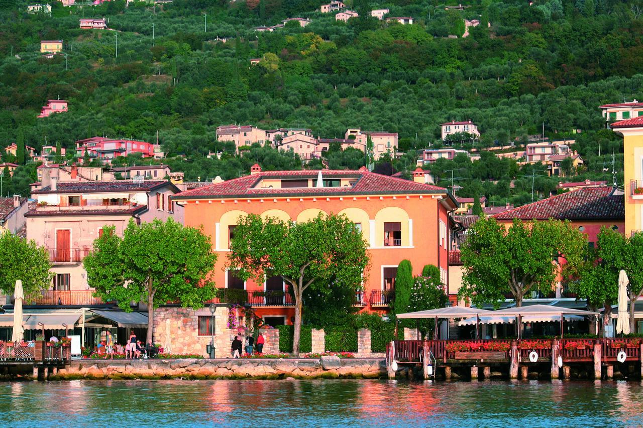 Casa Vacanza - Casa Del Padre Nascimbeni Torri Del Benaco Exterior foto